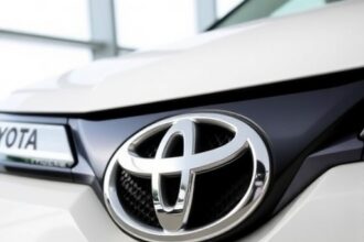 Kuresel Firtina Otomotivde Yon Degistiriyor Toyota Turkiyeden Sektorun Yeni Dengesine Dair Kritik Mesajlar 1779458401